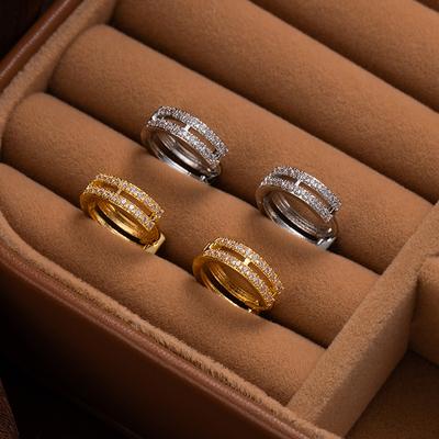 Duté Diamantové Dvouvrstvé Náušnice Dámské Niche Designový Smysl Vynikající Kruhová Náušnice Jednoduché Vysoce Kvalitní Náušnice