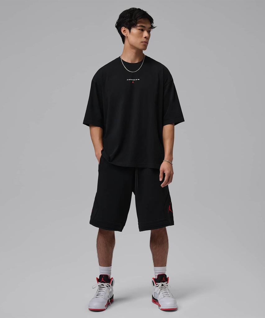 NIKE Jordan Flight Essentials Oversized Patch T-Shirt M - Black / Io0034-010