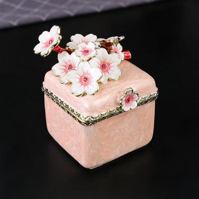 Parures et bijoux – Boîtes à bijoux