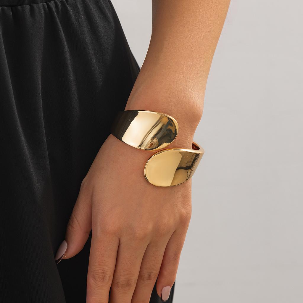 Exaggerated Design Metal Smooth Spring Wide Bracelet Bracelet Personality Punk Open Bracelet