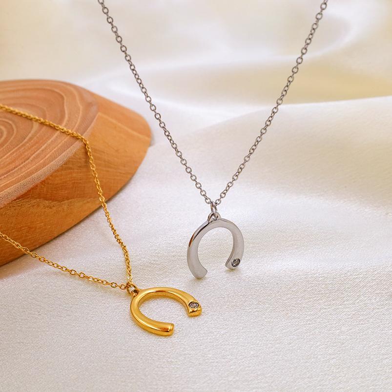 Pendentif Polyvalent Rétro en Acier Inoxydable en Forme de U, Bijou Chaîne Clavicule, Collier Doré Ne Se Décolore Pas Pour Filles