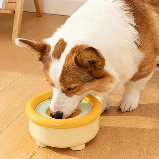 Miska na wodę dla psa zapobiegająca rozlewaniu 1500 ml, miska dla zwierząt przeciwbryzgowa, miska spowalniająca podawanie wody z antypoślizgową podstawą do użytku dla kotów, psów, w samochodzie, w domu