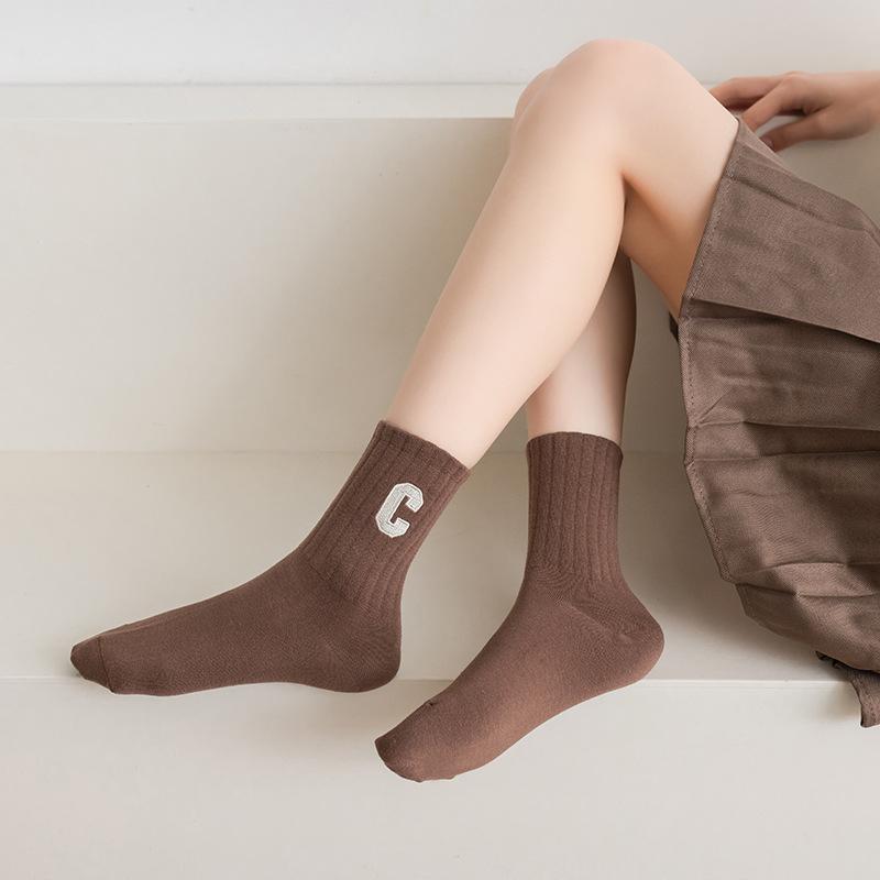 5 Pairs of Female Spring and Autumn Embroidered Letters Solid Color Street Sports Cotton Socks