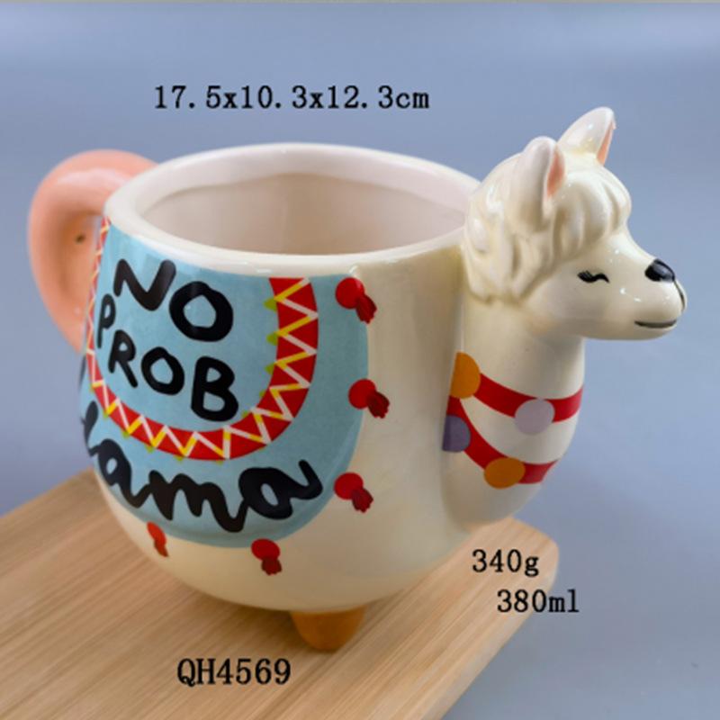 

Creative Personalized 3D Animal Cup Alpaca Mug Painted High Value Water Cup Souvenir Birthday Gift Cup 301-400ml