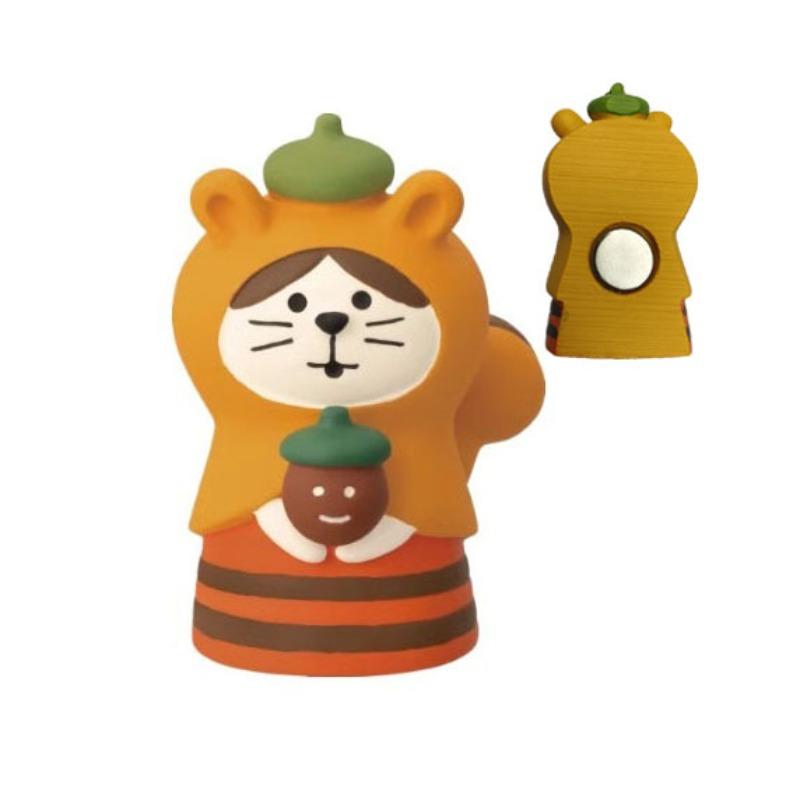 Japanese cat refrigerator sticker, grocery zakka cute bread coffee shop decoration gift miniature resin ornament