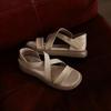 Frauen Sandalen: Weiche Sohle, Keine Laufmüdigkeit, Rindsleder erste Schicht, Kreuzriemen, Dicke Sohle, Lammfellfutter, Offene Hausschuhe, Lässiger Stil.