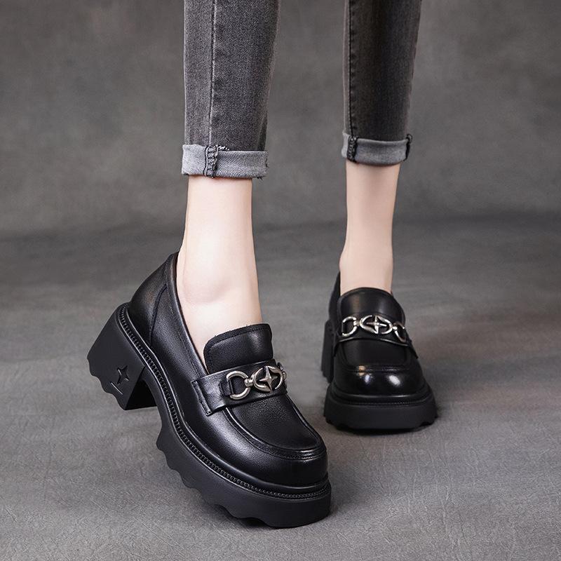 The first layer of cowhide loafers women's 2025 spring new leather retro one-pedal platform muffin single shoes women's shoes