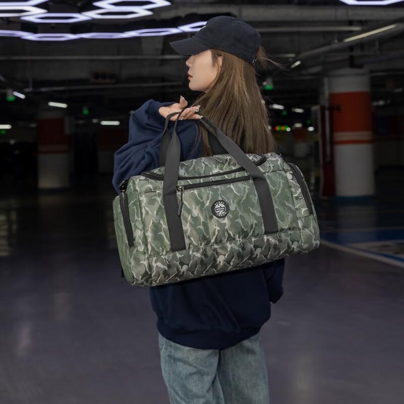 KANDEXS Large Capacity Camouflage Travel & Sports Bag