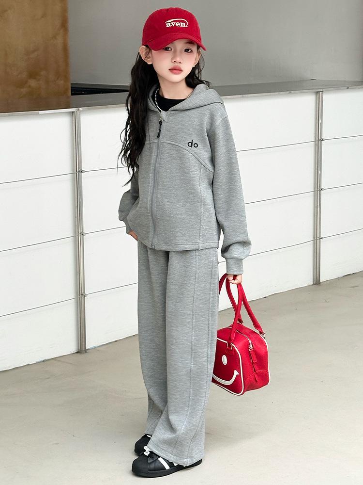 Girls' Fashionable Hooded Jacket & Straight-Leg Pants Set - Autumn 2025 Collection for Big Kids