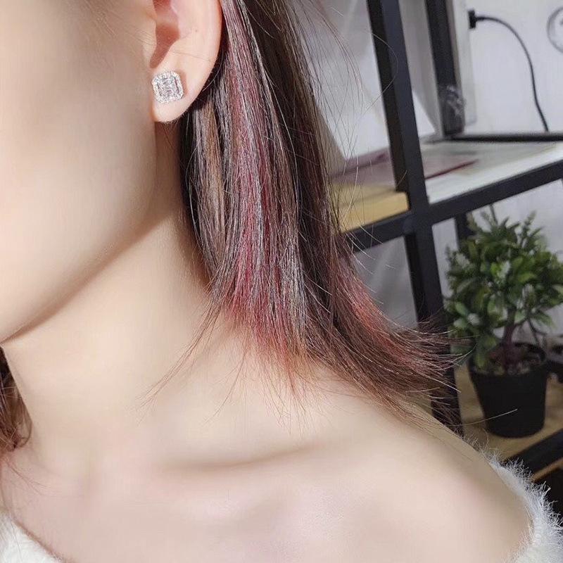 Cao Shi Luxury Zircon T-Square Diamond Earrings - Exquisite Valentine's Day Gift for Her.