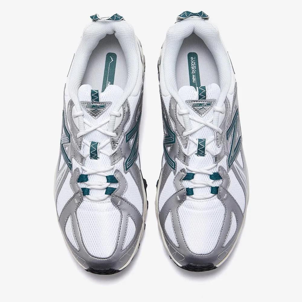 New Balance ML610T Metallic Silver ML610TAE