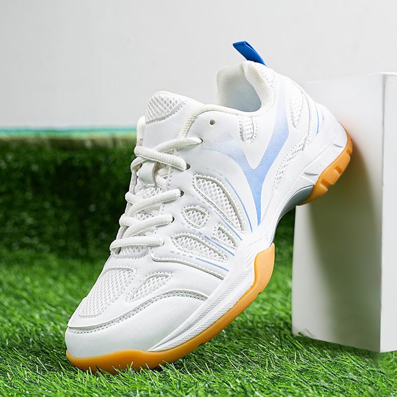 New badminton shoes men's and women's shoes spring and summer breathable sports shoes competition training shoes student tennis shoes