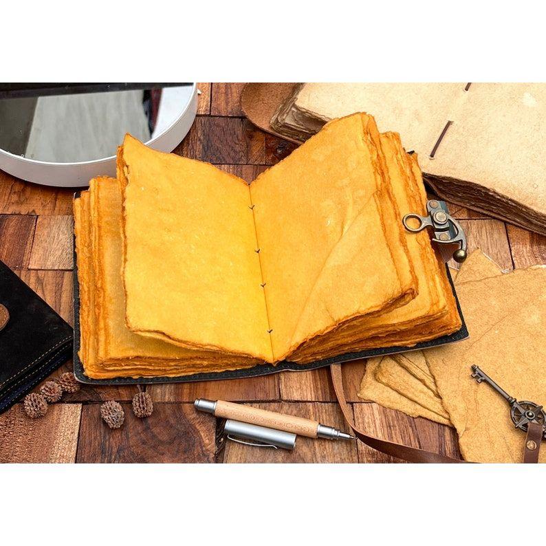 Celestial Sun & Moon grimoire kožený deník Ručně vyrobený vintage kožený deník, Prázdná kniha kouzel, deník stínů, Vánoční dárek