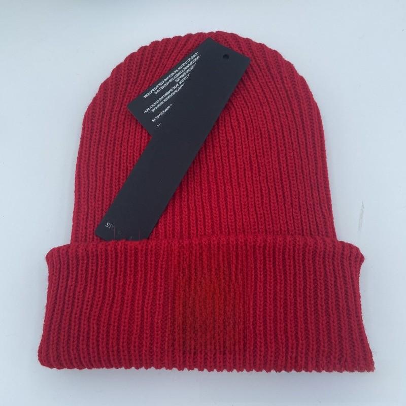 Unisex Elegant Knit Cap Breathable Fabric Winter Autumn Wear Keep Hats Warm