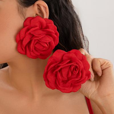 Grote Perforatie Oorbellen in de vorm van een Roos, Elegante Sieraden Oorbellen voor Dames, Veelzijdige Items in Retro Stijl.