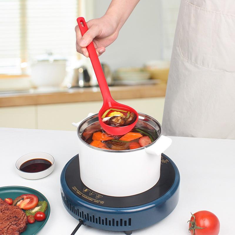 Long Handle Solid Color Non-Stick Silicone Ladle Soup Spoon Heat Resistant Hot Pot Porridge Scoop Japanese Kitchen Utensils