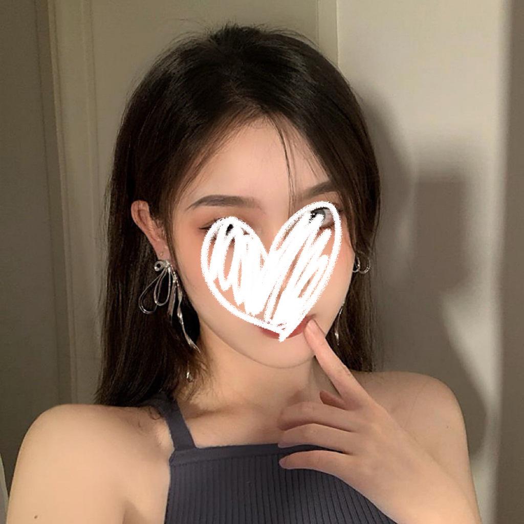 

Silver Needle Day Korean Temperament Irregular Bow Earrings Fairy Sweet Cool Metal Earrings Design Earrings