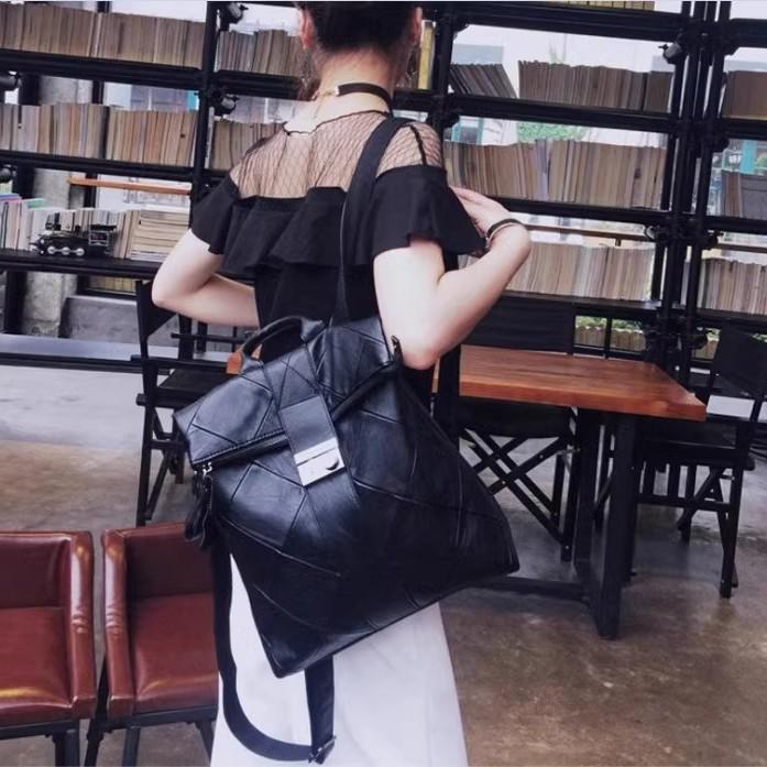 2025 new super hot Internet celebrity versatile backpack women's practical high-end fashion anti-theft large capacity travel backpack