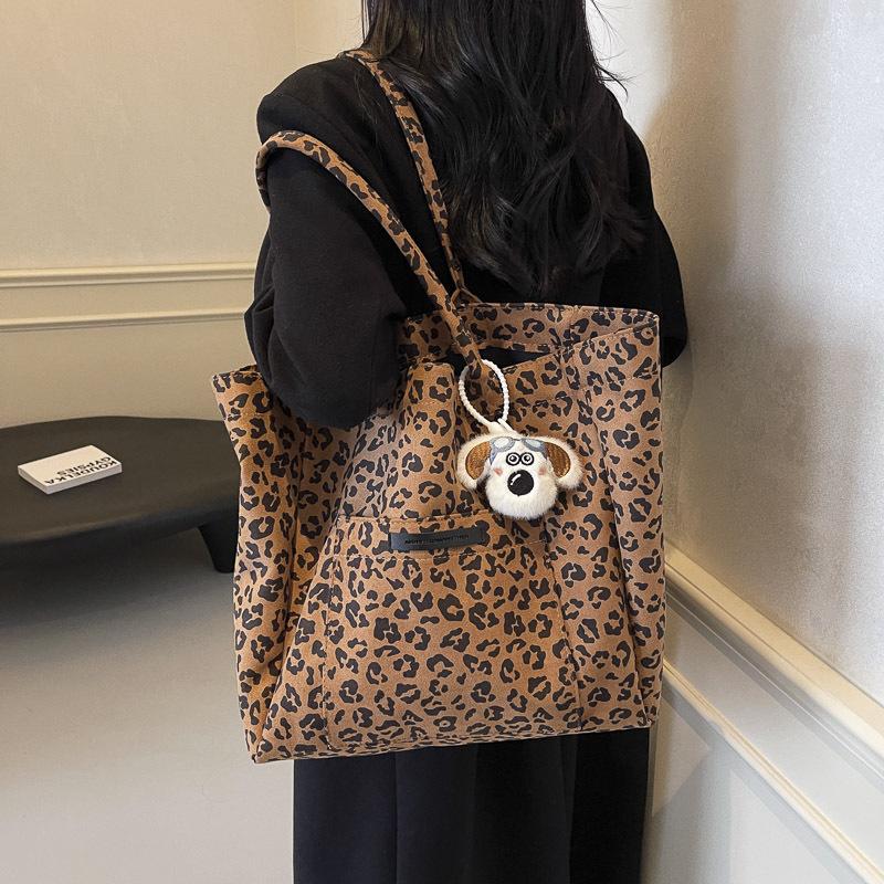 Large Capacity Leopard Print Fashion Shoulder Bag Women's New Simple Personalized Tote Bag Large Shopping Bag Leisure Travel Bag