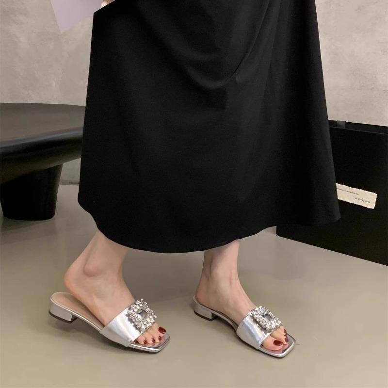 

Роскошные тапочки женские летние уличные модные 2025 новые женские тапочки на толстом каблуке сандалии с украшением из водяных бриллиантов женская обувь 40