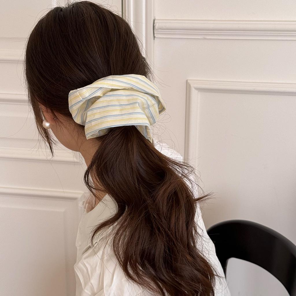 Neues süßes High-End-Haarband für den Dickdarm Koreanisches gestreiftes flauschiges Haarband verletzt nicht Seil großer fetter Darmring weiblich