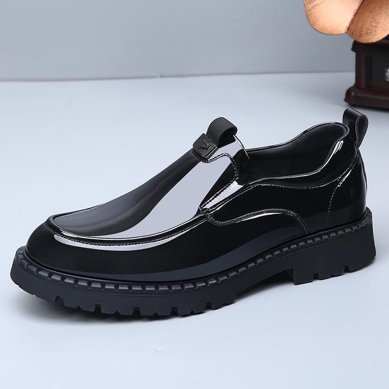 Autumn new men's shoes leather non-slip comfortable breathable foot cover dress leather shoes business one pedal casual shoes