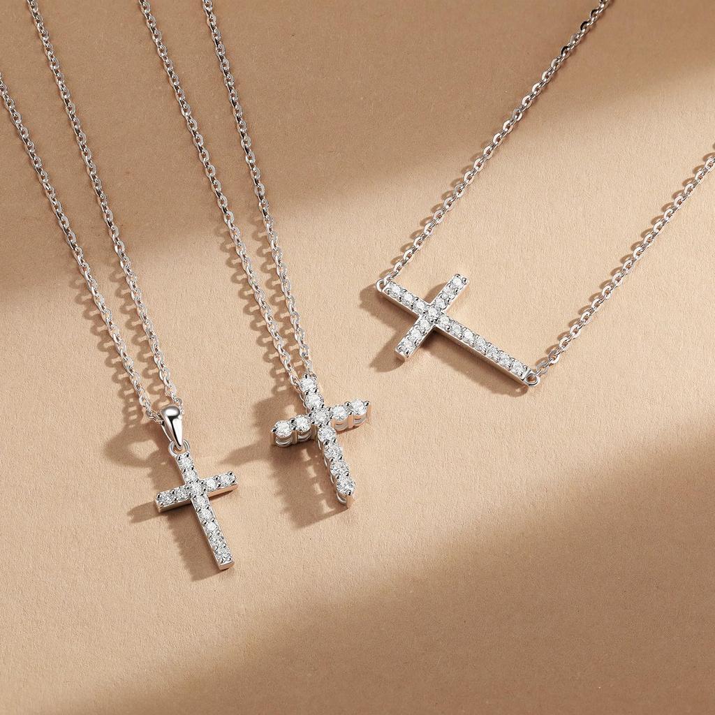 AGVANA Pure Round Synthetic Diamond Cross Platinum Gift Wrapping Included Women's Necklace, 0.52ct Lab-Grown Diamond, DEF/VS Cut, Pendant, Silver,
