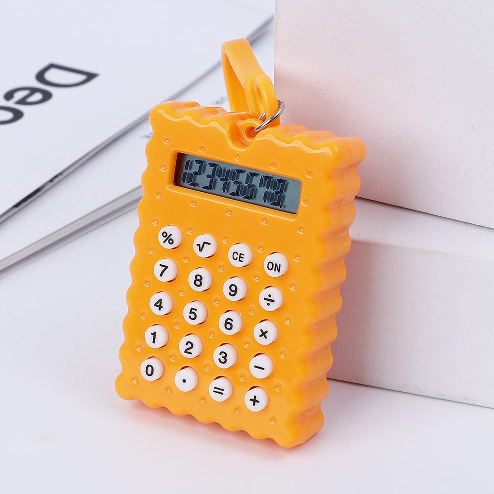 Student Mini Keychain Maze Calculator - Portable & Cute for Exams