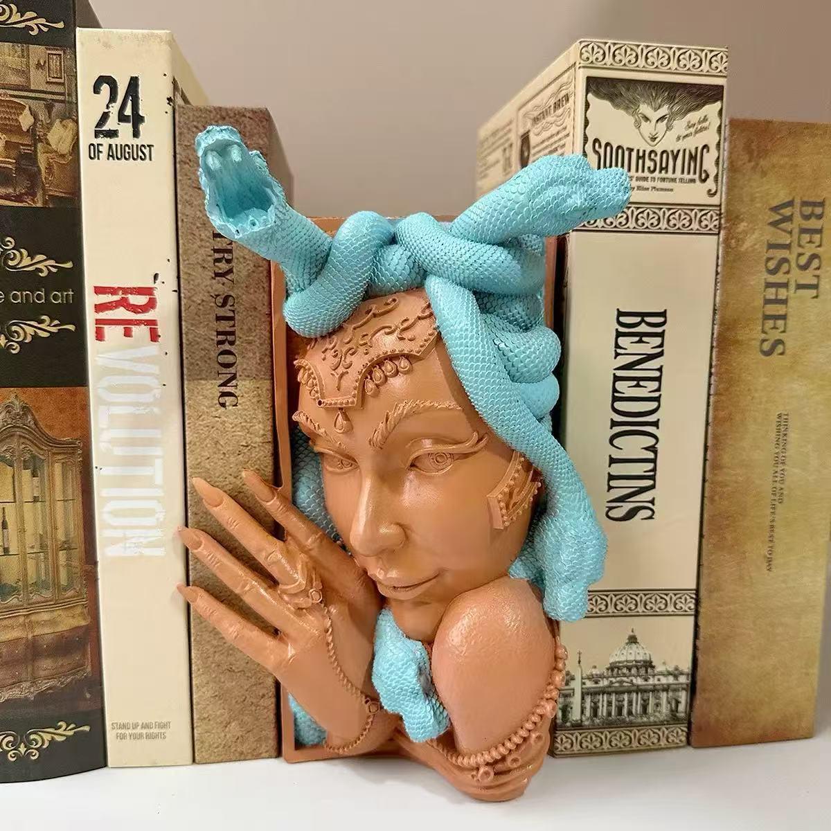 Медуза Фэнтези Книжный Уголок Угол Смола Орнамент