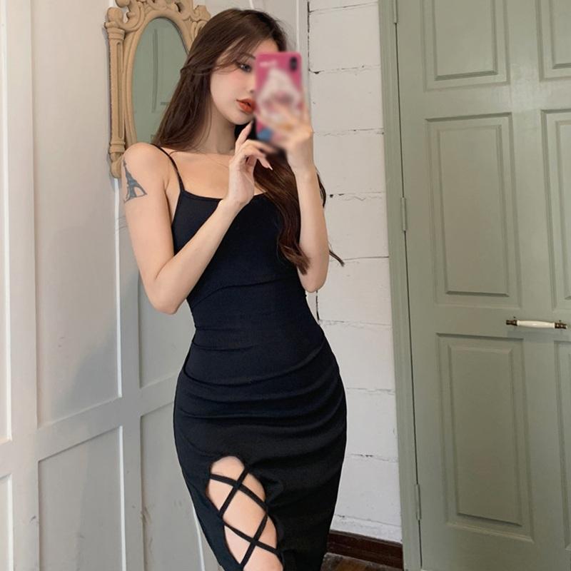 Dámské jednobarevné štíhlé stahovací šaty bez rukávů