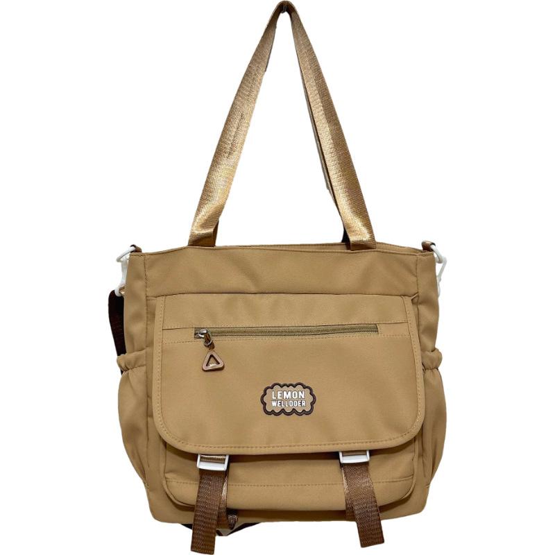 New student make-up bag women's fashion simple and versatile shoulder bag large-capacity wind portable messenger bag