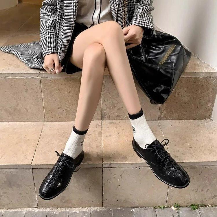 Chaussures pour femmes, mocassins à plateforme, talons moyens, style britannique, petites chaussures en cuir, lacets, talons épais, chaussures simples