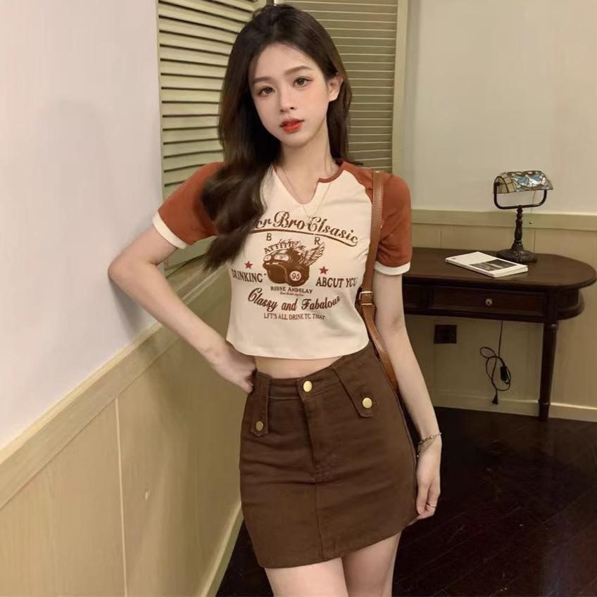Korean version of the new color-inserted printed short-sleeved T-shirt women's summer V-neck slim-fitting and thin bottoming top women's tide wholesal