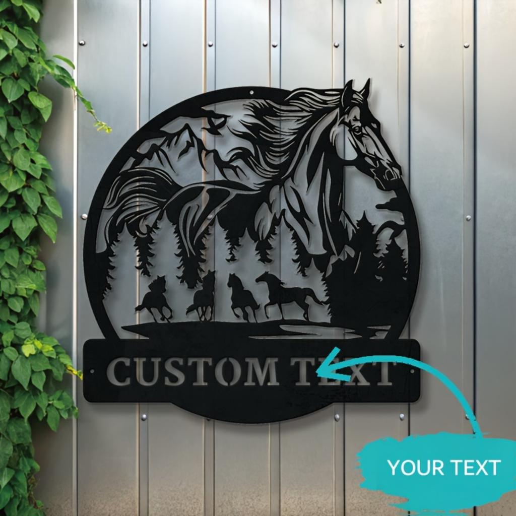 Arte da Parete in Metallo Cavallo Foresta Cartello con Nome Personalizzato, Arredamento Rustico per la Casa Joom Best Seller