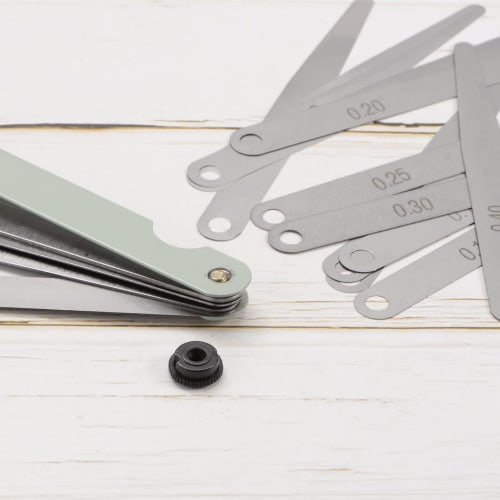 uxcell Gap Gauges, 0.3 mm Thickness Gauges, 65MN Steel, Metric Distance Measuring Tool, Single Blade, 10 Pieces