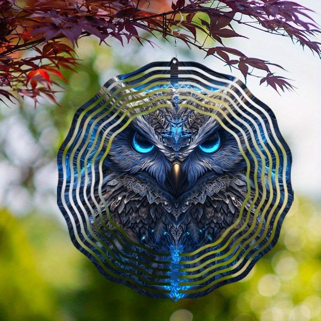 Hanging Wind Spinner Featuring an Eagle Design, This Dynamic Art Wind Chime Comes with a 360° Hook