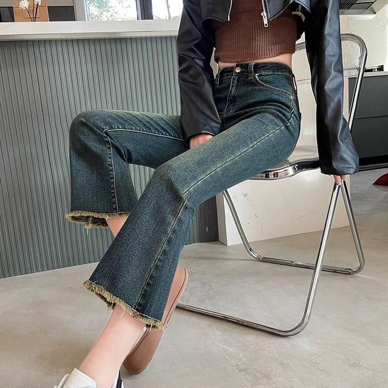 

Women s Retro Frayed High-Waisted Cropped Micro-Flare Jeans, Spring/Summer 2026 Collection for Petites S recommended for 85-98 lbs