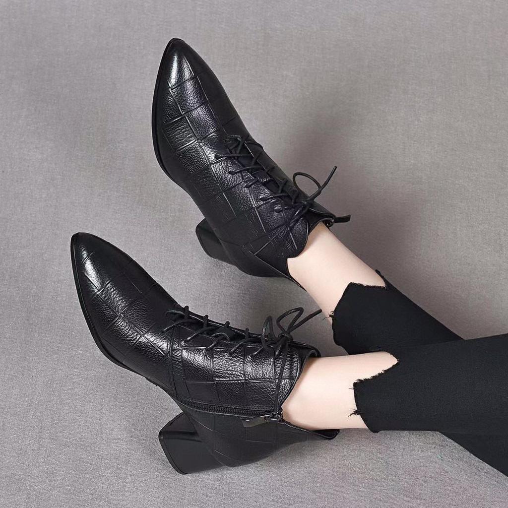 Pointed high-heeled women's boots autumn and winter new lace-up fashion boots first layer embossed cowhide thick heel lace-up short boots