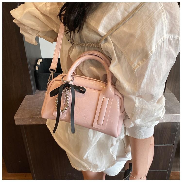 

2025 Новая Мода Премиальная Сумка Универсальная На Плечо Уменьшающая Возраст Легкая Роскошная Сумка-Мессенджер