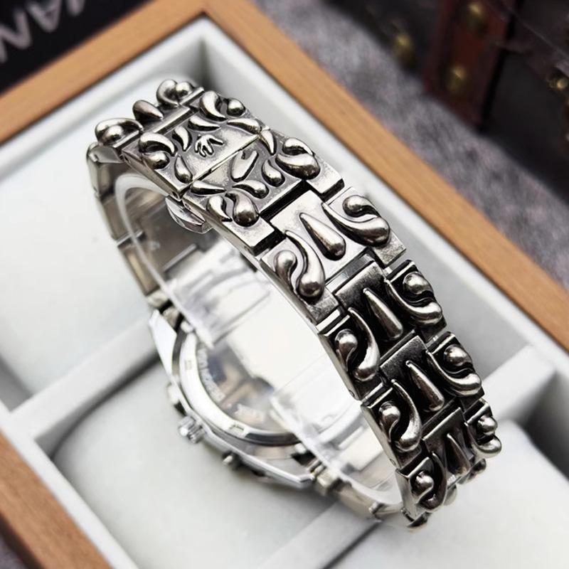 Men's Vintage Flame Design Alloy Watch Punk Quartz Wristwatch with Date for Men Unique Dragon Style Casual Waterproof Clock