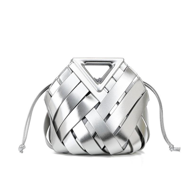 Large Capacity Hand-Woven Triangle Magnetic Buckle Crossbody Vegetable Basket Bag