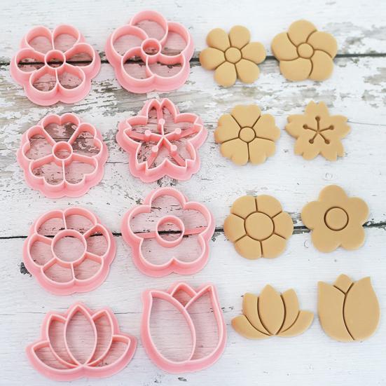 LUU-4Pcs White Flower Plunger Cookie Cutter DIY Blossom Flower Cake Fondant Mold Plastic Cake Decorating Tools Baking Accessories Cookie Cutters Baki