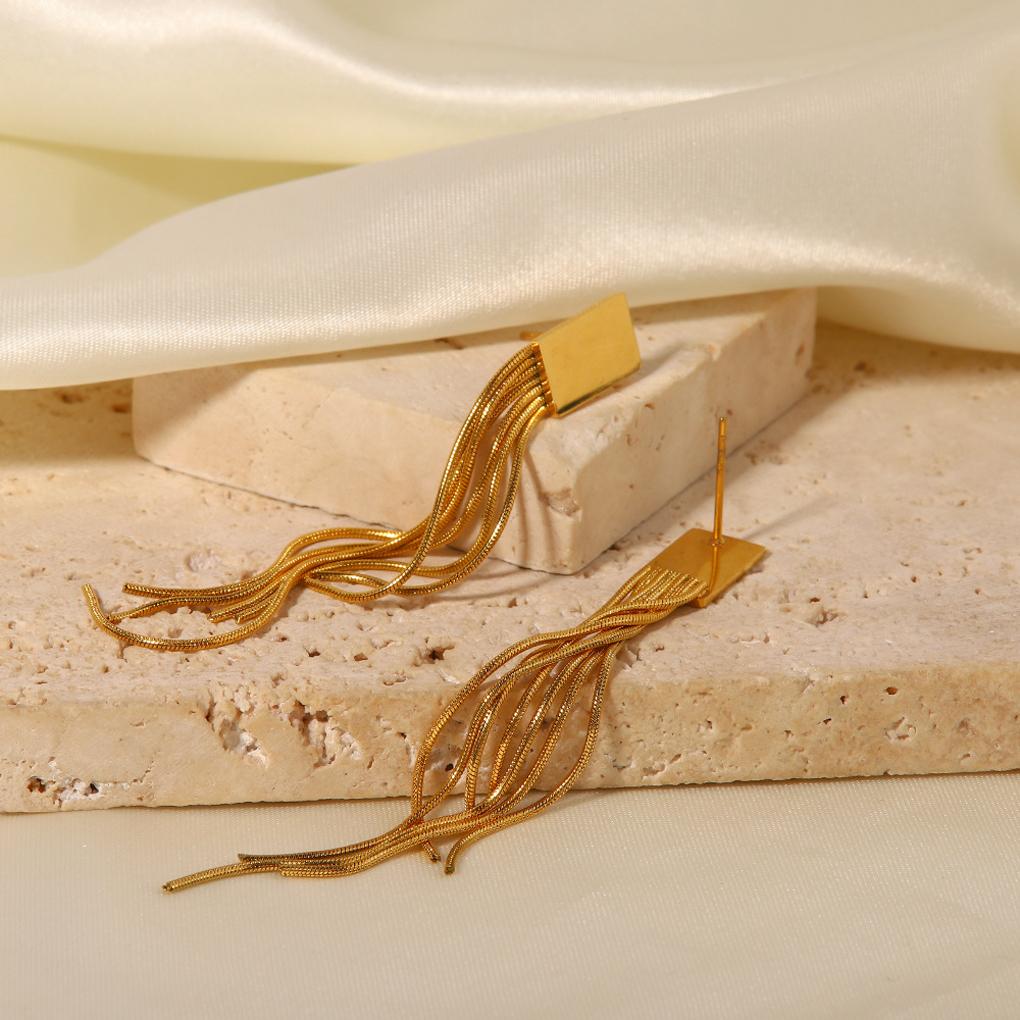 1 Pair Tassels Earrings Stylish Stainless Steel Geometric Dangle Exaggerated Ear Studs Women Party Banquet Daily Wear