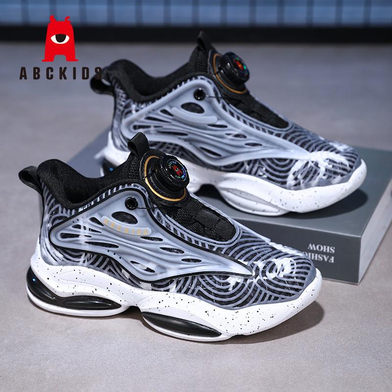 2025 New Boys Sneakers Spring and Autumn Middle and Older Children Lightweight Soft Sole Rotating Buckle Boys Versatile Breathable Basketball Shoes