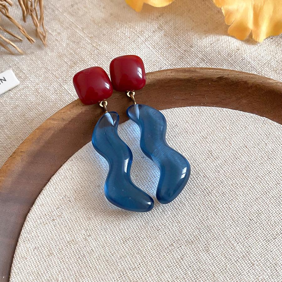 

Vintage Color Block Resin Drop Earrings Women Irregular Wavy Dangle Earrings Fresh Cute Sweet Daily Wear Holiday Jewelry Gifts синий
