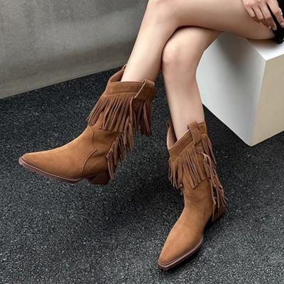 2025 Neue Damen Wildleder Vintage Fransen Westernstiefel Damen Runde Spitze Mittelhoher Absatz Mid Stiefel Dicker Absatz Ritterstiefel Botas Mujer