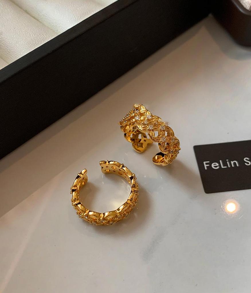 18k Gold Plated Zircon Ring: Exquisite Luxury Openwork Design, High-End Hand Jewelry.