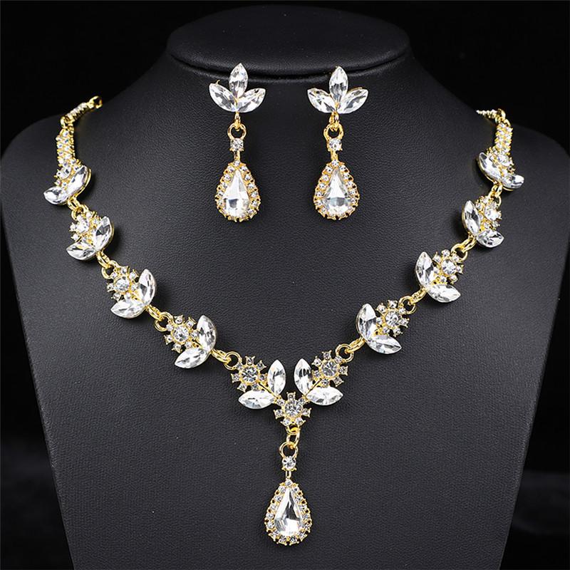 Trendy Rhinestone Luxury Necklace Earrings Set Wearing Skirt Wearing Camellia