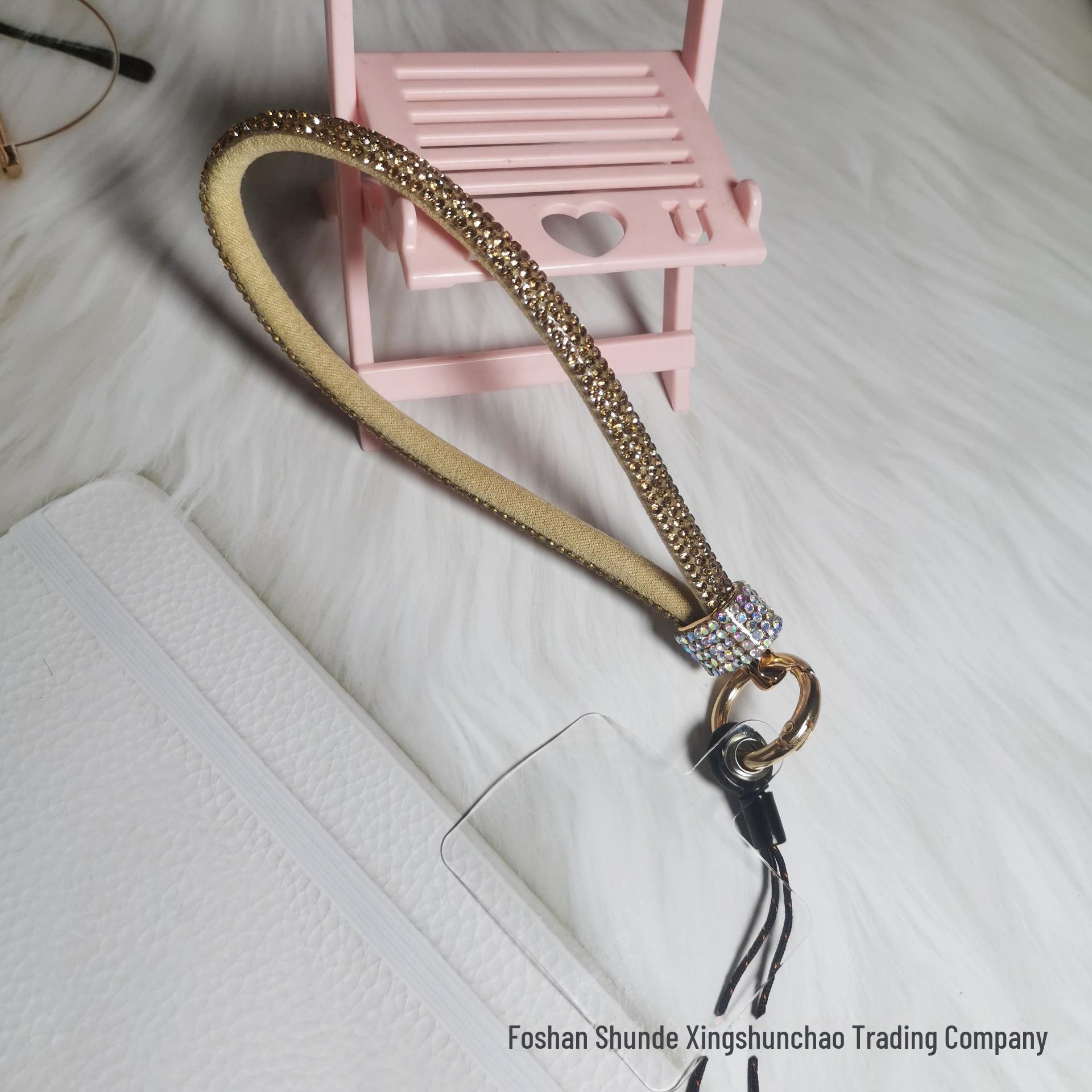 Роскошный ремешок для мобильного телефона со стразами: Короткий бриллиантовый браслет с металлическим усилением для защиты от потери