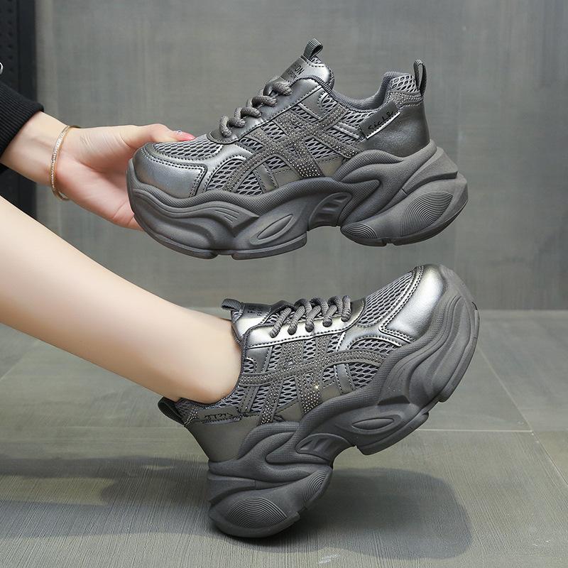 Light luxury soft-soled jogging shoes show high dad shoes women's autumn and winter new light and breathable fashion sports and leisure trendy shoes